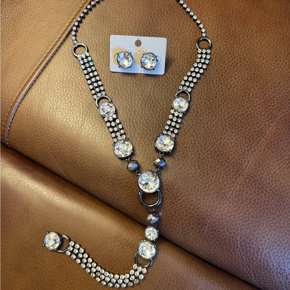 Chicos new statement necklace & earrings set w/clear rhinestones&gunmetal finish